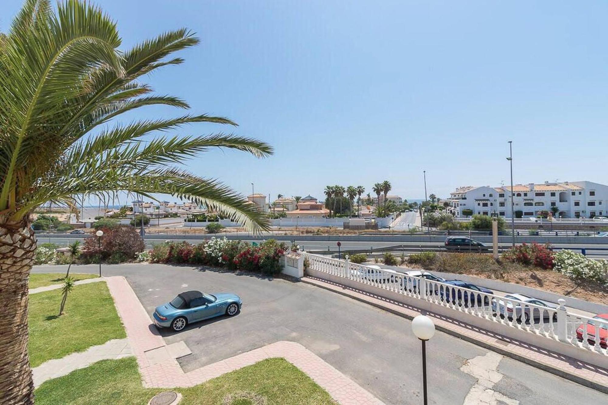 Perla By The Sea Villa Аликанте Екстериор снимка