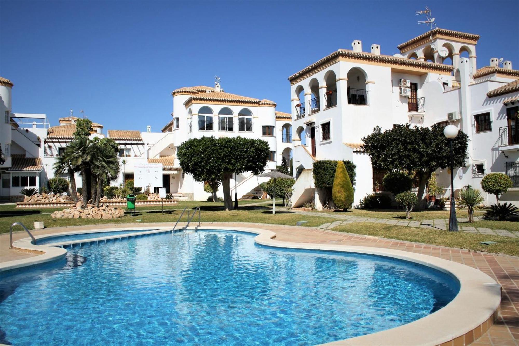 Perla By The Sea Villa Аликанте Екстериор снимка